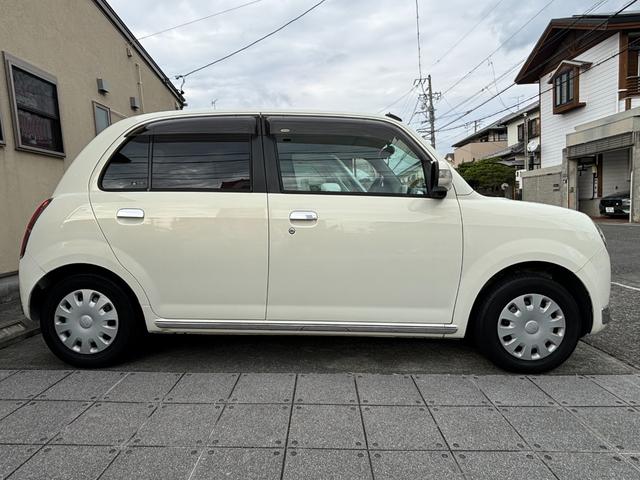 ミラジーノ Ｘ　車検　令和８年９月２０日　まで　走行７８，２００ｋｍ　ＥＴＣ　社外ＣＤ　キーレス　ドアバイザー　フロアマット（16枚目）