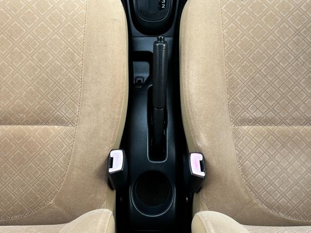 ミラジーノ Ｘ　車検　令和８年９月２０日　まで　走行７８，２００ｋｍ　ＥＴＣ　社外ＣＤ　キーレス　ドアバイザー　フロアマット（24枚目）