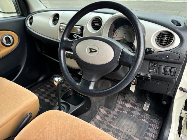 ミラジーノ Ｘ　車検　令和８年９月２０日　まで　走行７８，２００ｋｍ　ＥＴＣ　社外ＣＤ　キーレス　ドアバイザー　フロアマット（31枚目）