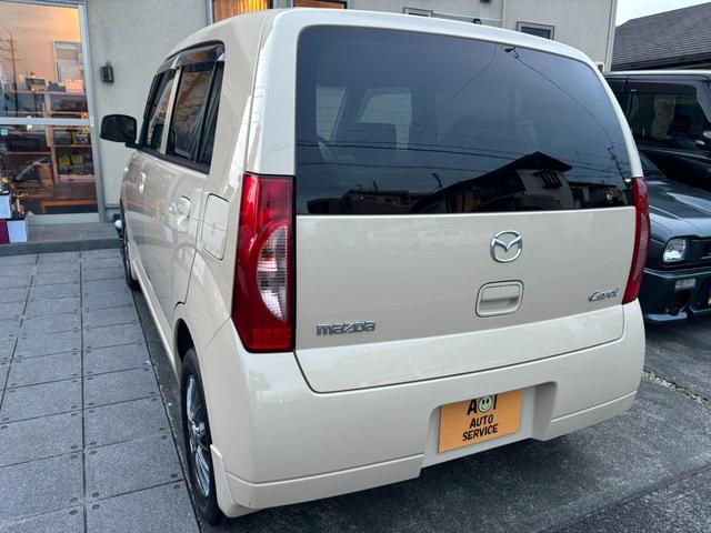 キャロル GII 車検 2年 付き ワンオーナー ナビ ワンセグ 5速マニュアル 5MT 13インチ社外アルミホイール 国産タイヤ 記録簿 キーレス 電動格納ドアミラー ドアバイザー フロアマット(11枚目)