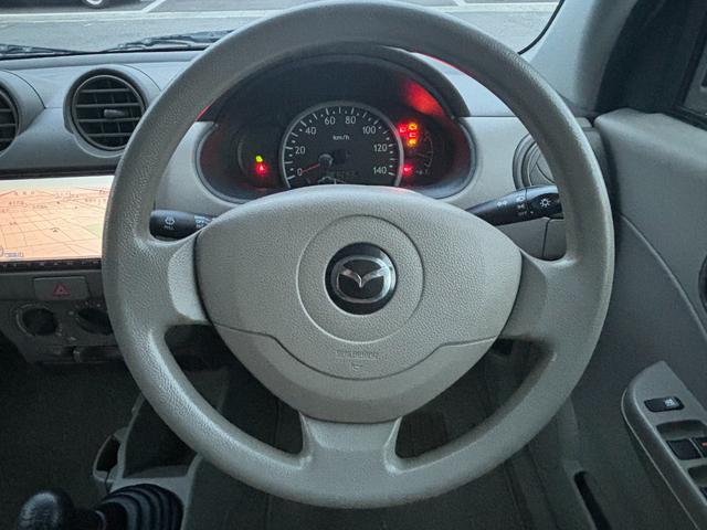 キャロル GII 車検 2年 付き ワンオーナー ナビ ワンセグ 5速マニュアル 5MT 13インチ社外アルミホイール 国産タイヤ 記録簿 キーレス 電動格納ドアミラー ドアバイザー フロアマット(19枚目)