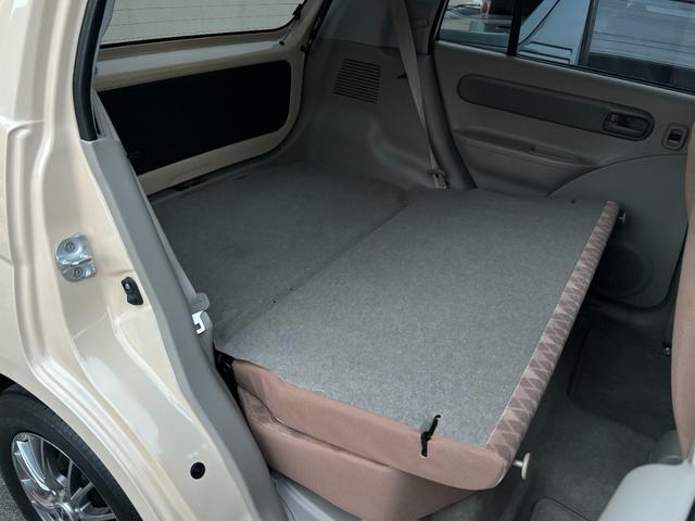 キャロル GII 車検 2年 付き ワンオーナー ナビ ワンセグ 5速マニュアル 5MT 13インチ社外アルミホイール 国産タイヤ 記録簿 キーレス 電動格納ドアミラー ドアバイザー フロアマット(39枚目)
