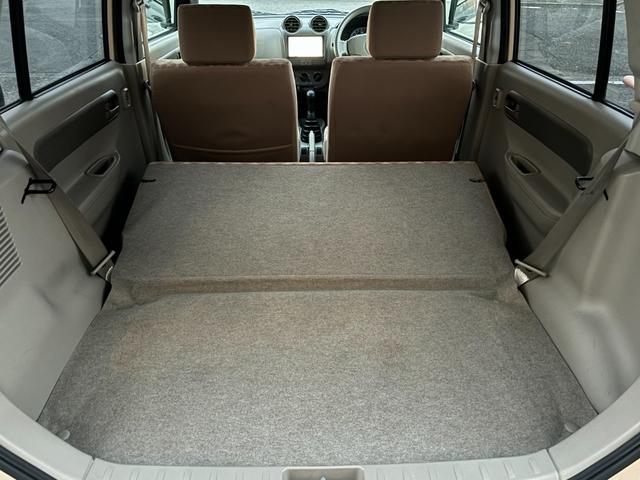 キャロル GII 車検 2年 付き ワンオーナー ナビ ワンセグ 5速マニュアル 5MT 13インチ社外アルミホイール 国産タイヤ 記録簿 キーレス 電動格納ドアミラー ドアバイザー フロアマット(40枚目)