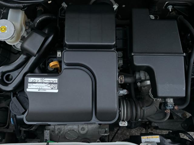 キャロル GII 車検 2年 付き ワンオーナー ナビ ワンセグ 5速マニュアル 5MT 13インチ社外アルミホイール 国産タイヤ 記録簿 キーレス 電動格納ドアミラー ドアバイザー フロアマット(49枚目)