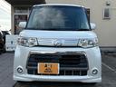 タント カスタムＲＳ　車検　２年　付き　　左後ろ電動スライドドア　１５インチ純正アルミホイール　国産タイヤ　スマートキー（合鍵なし）　社外オーディオ　ドアバイザー　フロアマット（6枚目）