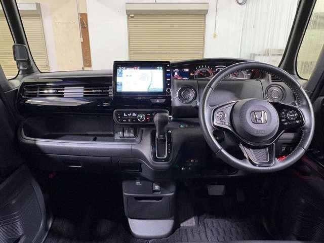 Ｎ－ＢＯＸカスタム Ｌターボ　ナビ　フルセグ　Ｂカメラ　ＥＴＣ　ＬＥＤ　ＡＷ　フロントフォグランプ　両側（電動）スライドドア　スマートキー　ベンチシート　シートヒーター　過給器設定モデル　ＤＶＤ　ＣＤ　ミュージックサーバー（3枚目）