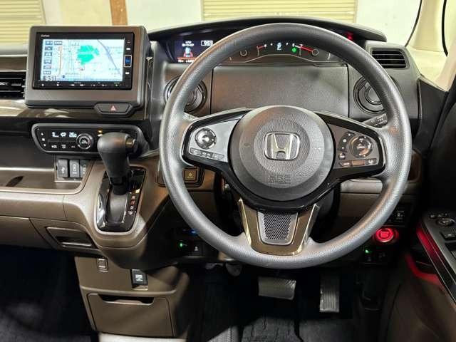 N-BOX L コーディネートスタイル ナビ フルセグ Bカメラ ETC LED 両側(電動)スライドドア スマートキー ベンチシート シートヒーター DVD CD ミュージックサーバー ミュージックプレイヤー接続可 ドライブレコーダー(12枚目)