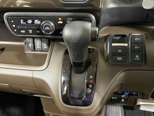 N-BOX L コーディネートスタイル ナビ フルセグ Bカメラ ETC LED 両側(電動)スライドドア スマートキー ベンチシート シートヒーター DVD CD ミュージックサーバー ミュージックプレイヤー接続可 ドライブレコーダー(19枚目)