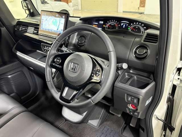 Ｎ－ＢＯＸカスタム Ｌターボ　ナビ　フルセグ　Ｂカメラ　ＥＴＣ　ＬＥＤ　ＡＷ　フロントフォグランプ　両側（電動）スライドドア　スマートキー　ベンチシート　シートヒーター　ＤＶＤ　ＣＤ　ミュージックサーバー　ドライブレコーダー（13枚目）