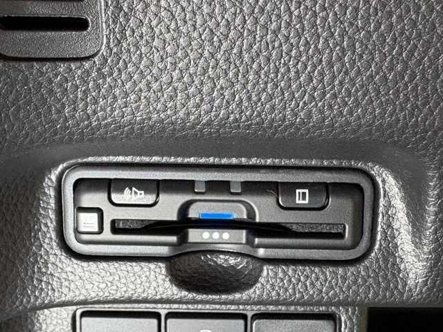 Ｎ－ＢＯＸカスタム Ｌターボ　ナビ　フルセグ　Ｂカメラ　ＥＴＣ　ＬＥＤ　ＡＷ　フロントフォグランプ　両側（電動）スライドドア　スマートキー　ベンチシート　シートヒーター　ＤＶＤ　ＣＤ　ミュージックサーバー　ドライブレコーダー（20枚目）