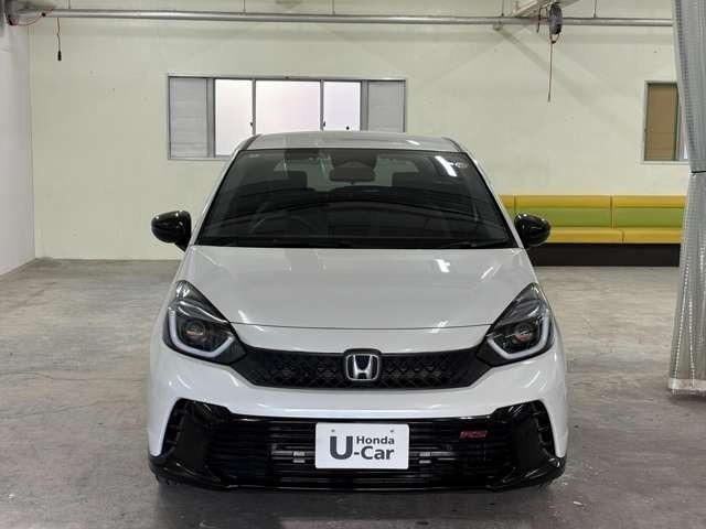 フィット ＲＳ　ナビ　フルセグ　Ｂカメラ　ＥＴＣ　ＬＥＤ　ＡＷ　スマートキー　ＤＶＤ　ＣＤ　ミュージックサーバー　ミュージックプレイヤー接続可　衝突被害軽減ブレーキ　アダプティブクルーズコントロール（5枚目）