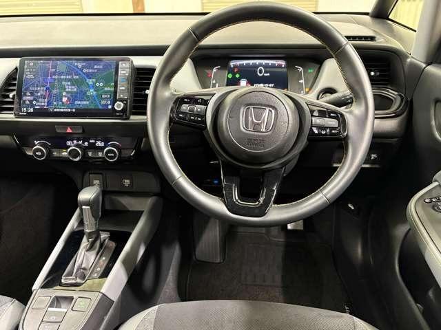 フィット ＲＳ　ナビ　フルセグ　Ｂカメラ　ＥＴＣ　ＬＥＤ　ＡＷ　スマートキー　ＤＶＤ　ＣＤ　ミュージックサーバー　ミュージックプレイヤー接続可　衝突被害軽減ブレーキ　アダプティブクルーズコントロール（12枚目）