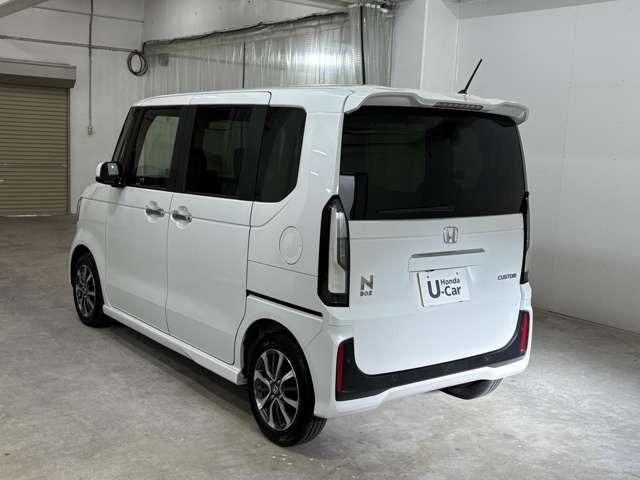 N-BOXカスタム ナビ フルセグ Bカメラ ETC LED AW 両側(電動)スライドドア スマートキー ベンチシート シートヒーター ミュージックプレイヤー接続可 衝突被害軽減ブレーキ レーンキープアシスト(2枚目)