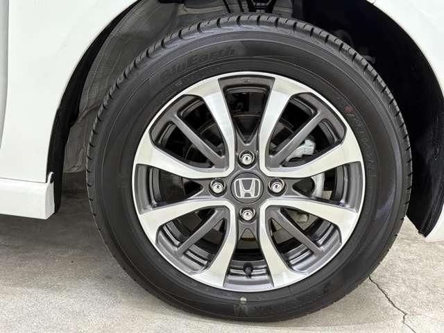 N-BOXカスタム ナビ フルセグ Bカメラ ETC LED AW 両側(電動)スライドドア スマートキー ベンチシート シートヒーター ミュージックプレイヤー接続可 衝突被害軽減ブレーキ レーンキープアシスト(11枚目)