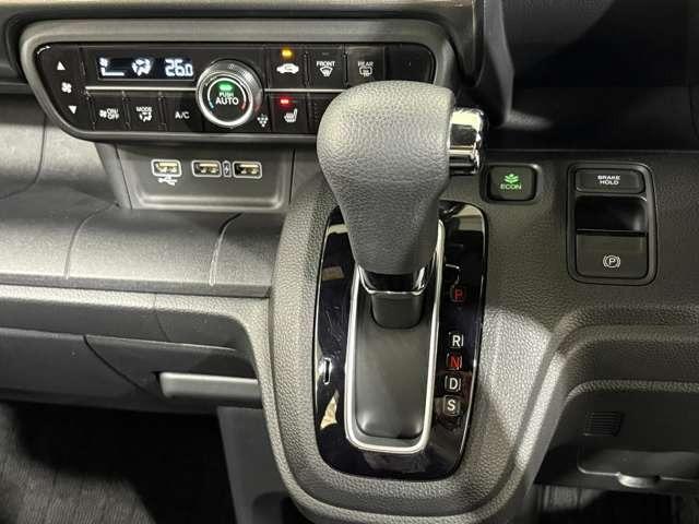 Ｎ－ＷＧＮカスタム Ｌ　ナビ　フルセグ　Ｂカメラ　ＬＥＤ　ＡＷ　ドライブレコーダー　フロントフォグランプ　シートヒーター　ＤＶＤ　ＣＤ　ミュージックサーバー（18枚目）