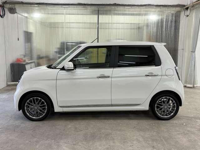 Ｎ－ＯＮＥ プレミアム　ツアラー　ナビ　フルセグ　Ｂカメラ　ＥＴＣ　ＬＥＤ　ＡＷ　ミュージックプレイヤー接続可　シートヒーター　スマートキー　衝突被害軽減ブレーキ（8枚目）