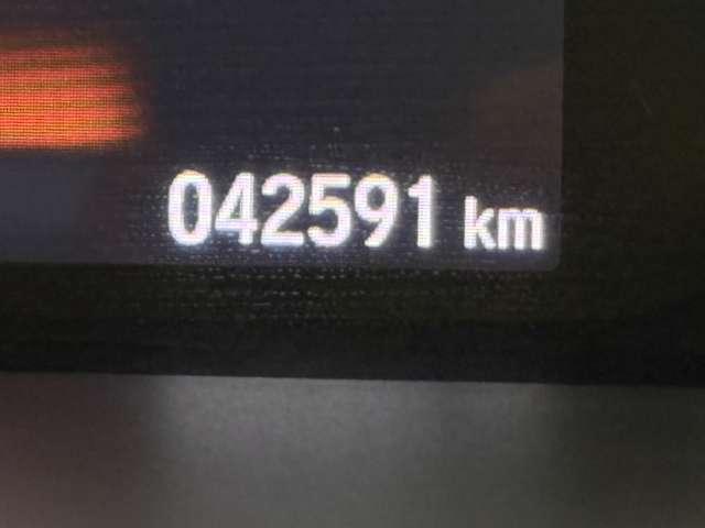 ステップワゴンスパーダ スパーダ・クールスピリット　ホンダセンシングブラスタ　１年間走行距離無制限保証付き　４ＷＤ　ナビ　フルセグ　マルチビューカメラ　ＥＴＣ　ＬＥＤ　ＡＷ　ドライブレコーダー　シートヒーター　３列シート（14枚目）