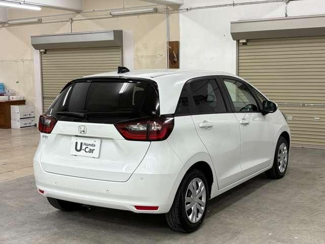 フィット ホーム ナビ フルセグ Bカメラ ETC LED ミュージックプレイヤー接続可 スマートキー 衝突被害軽減ブレーキ 盗難防止装置 アダプティブクルーズコントロール(9枚目)