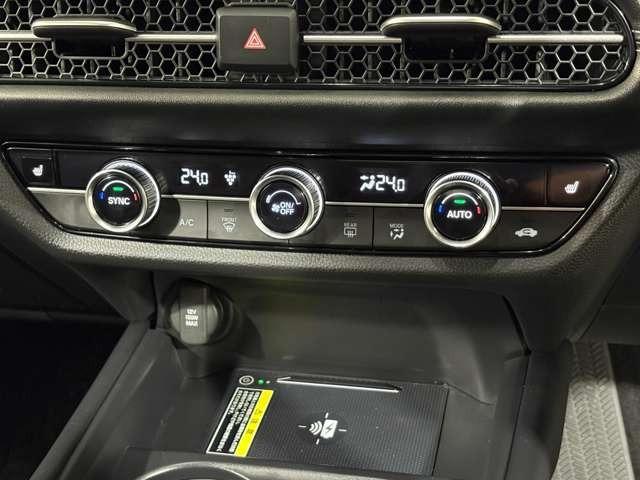 ＺＲ－Ｖ ｅ：ＨＥＶ　Ｚ特別仕様車ブラックスタイル　ナビ　フルセグ　マルチビューカメラ　ＥＴＣ　ＬＥＤ　ＡＷ　スマートキー　電動シート　シートヒーター　本革シート　ミュージックプレイヤー接続可　ディスプレイオーディオ　アルミホイール（20枚目）