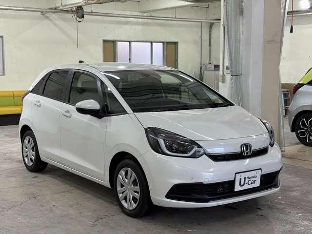 フィット ホーム　ナビ　フルセグ　Ｂカメラ　ＥＴＣ　ＬＥＤ　スマートキー　ＤＶＤ　ＣＤ　ミュージックサーバー　ミュージックプレイヤー接続可　オートマチックハイビーム（6枚目）