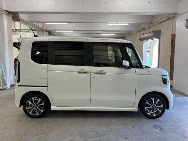 Ｎ－ＢＯＸカスタム 　試乗車入替車　ナビ　フルセグ　Ｂカメラ　ＥＴＣ　ＬＥＤ　ＡＷ　ミュージックプレイヤー接続可　シートヒーター　フルフラットシート　スマートキー（7枚目）