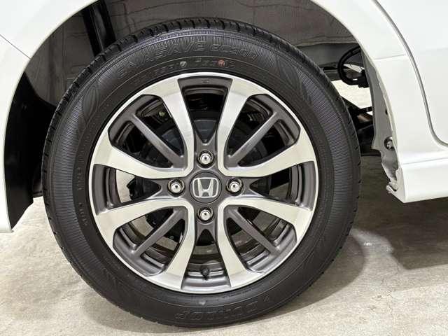 Ｎ－ＢＯＸカスタム 　試乗車入替車　ナビ　フルセグ　Ｂカメラ　ＥＴＣ　ＬＥＤ　ＡＷ　ミュージックプレイヤー接続可　シートヒーター　フルフラットシート　スマートキー（11枚目）