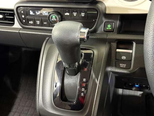 Ｎ－ＯＮＥ オリジナル　ナビ　フルセグ　Ｂカメラ　ＥＴＣ　ＬＥＤ　スマートキー　ＤＶＤ　ＣＤ　ミュージックサーバー　ミュージックプレイヤー接続可　ドライブレコーダー　衝突被害軽減ブレーキ　レーンキープアシスト　障害物センサー（19枚目）