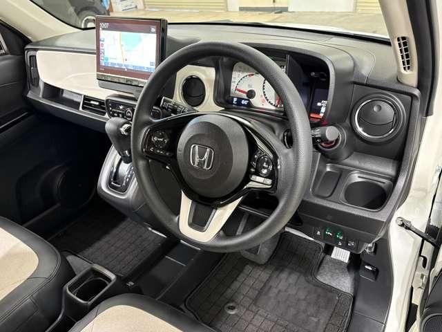 N-ONE オリジナル ナビ フルセグ Bカメラ ETC LED スマートキー DVD CD ミュージックサーバー ミュージックプレイヤー接続可 レーンキープアシスト(13枚目)