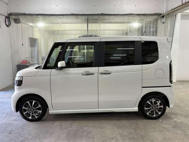 Ｎ－ＢＯＸカスタム 　ナビ　Ｂカメラ　ＥＴＣ　ＬＥＤ　ＡＷ　両側（電動）スライドドア　スマートキー　ベンチシート　シートヒーター　フルフラットシート　ミュージックプレイヤー接続可　衝突被害軽減ブレーキ　レーンキープアシスト（8枚目）