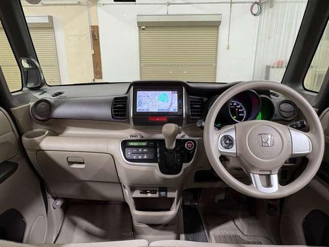 Ｎ－ＢＯＸ Ｇ・Ｌパッケージ　１年間走行距離無制限保証付き　ナビ　ワンセグ　Ｂカメラ　ＥＴＣ　両側（片側のみ電動）スライドドア　スマートキー　ベンチシート　ＣＤ　ミュージックプレイヤー接続可　ドライブレコーダー（3枚目）