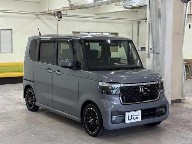 N-BOXカスタム ターボコーディネートスタイル モノトーン ナビ フルセグ Bカメラ ETC LED AW 両側(電動)スライドドア スマートキー ベンチシート シートヒーター フルフラットシート 過給器設定モデル DVD CD ドライブレコーダー(6枚目)