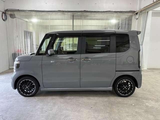 N-BOXカスタム ターボコーディネートスタイル モノトーン ナビ フルセグ Bカメラ ETC LED AW 両側(電動)スライドドア スマートキー ベンチシート シートヒーター フルフラットシート 過給器設定モデル DVD CD ドライブレコーダー(8枚目)