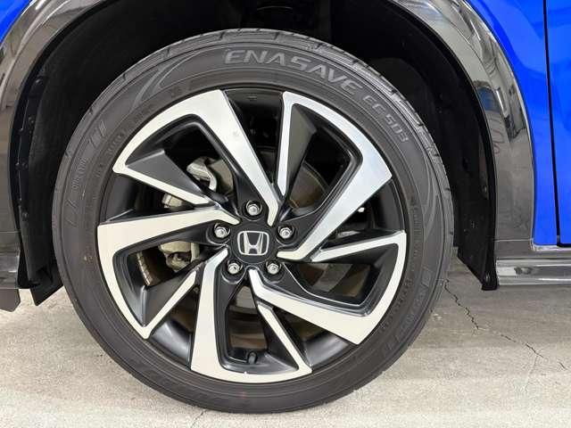 ヴェゼル ハイブリッドＲＳ・ホンダセンシング　１年間走行距離無制限保証付き　ナビ　フルセグ　Ｂカメラ　ＥＴＣ　ＬＥＤ　ＡＷ　ドライブレコーダー　スマートキー　シートヒーター　衝突被害軽減ブレーキ（11枚目）