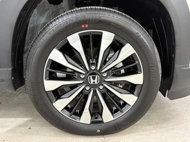 ＷＲ－Ｖ Ｚ＋　ナビ　フルセグ　Ｂカメラ　ＥＴＣ　ＬＥＤ　ＡＷ　フロントフォグランプ　ルーフレール　スマートキー　ミュージックプレイヤー接続可　衝突被害軽減ブレーキ　アダプティブクルーズコントロール　障害物センサー（10枚目）