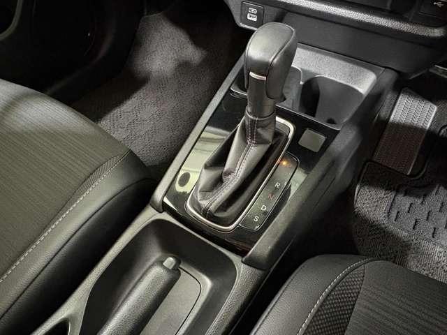 ＷＲ－Ｖ Ｚ＋　ナビ　フルセグ　Ｂカメラ　ＥＴＣ　ＬＥＤ　ＡＷ　フロントフォグランプ　ルーフレール　スマートキー　ミュージックプレイヤー接続可　衝突被害軽減ブレーキ　アダプティブクルーズコントロール　障害物センサー（18枚目）