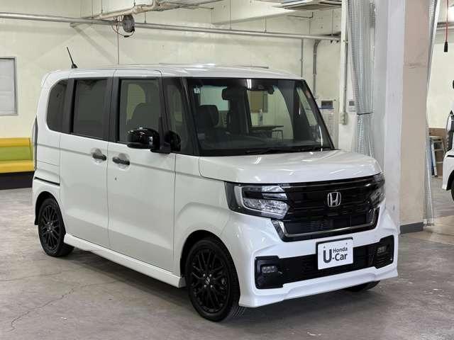 Ｎ－ＢＯＸカスタム Ｌターボ　スタイル＋ブラック　ナビ　フルセグＢカメラ　ＥＴＣ　ＬＥＤ　ＡＷ　フロントフォグランプ　両側（電動）スライドドア　スマートキー　ベンチシート　シートヒーター　ＤＶＤ　ＣＤ　ミュージックサーバー　ドライブレコーダー（6枚目）