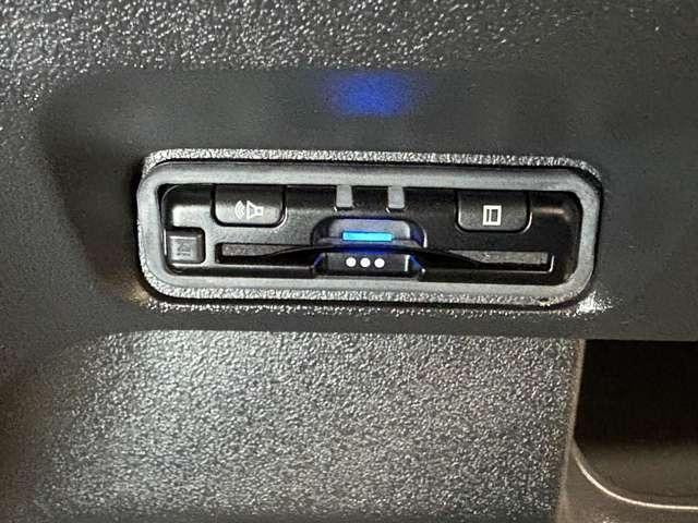 N-BOXカスタム ナビ フルセグ Bカメラ ETC LED AW 両側電動スライドドア シートヒーター ミュージックプレイヤー接続可 レーンキープアシスト(20枚目)