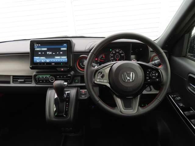 Ｎ－ＯＮＥ ＲＳ　Ｒカメラ　ＥＴＣ　ＡＷ　ＬＥＤ　フロントフォグランプ　スマートキー　シートヒーター　過給器設定モデル　ミュージックプレイヤー接続可　ディスプレイオーディオ　アダプティブクルーズコントロール（12枚目）