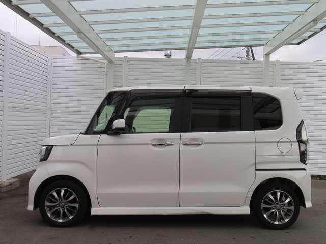 Ｎ－ＢＯＸカスタム Ｌ　ナビ　フルセグ　前後ドラレコ　Ｒカメラ　ＥＴＣ　スマートキー　シートヒーター　ＬＥＤヘッドライト　アルミホイール　衝突被害軽減ブレーキ（7枚目）