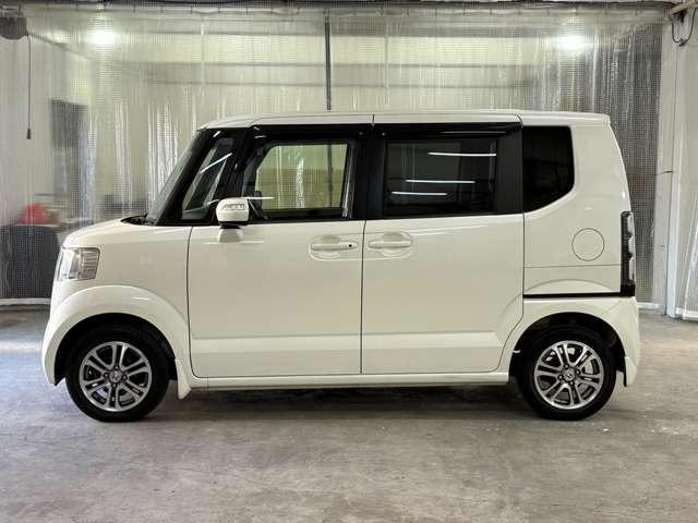 Ｎ－ＢＯＸ Ｇ　ＳＳパッケージ　１年間走行距離無制限保証付き　ワンセグ　Ｂカメラ　ＣＤ　ＡＭ　ＦＭラジオ　ＡＷ　両側（電動）スライドドア　スマートキー　ベンチシート　ミュージックプレイヤー接続可　ドライブレコーダー（8枚目）