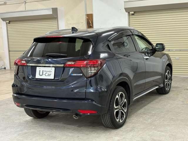 ヴェゼル ハイブリッドZ・ホンダセンシング 1年間走行距離無制限保証付き ナビ フルセグ Bカメラ ETC LED AW フロントフォグランプ ルーフレール スマートキー シートヒーター DVD CD ミュージックサーバー ドライブレコーダー(9枚目)