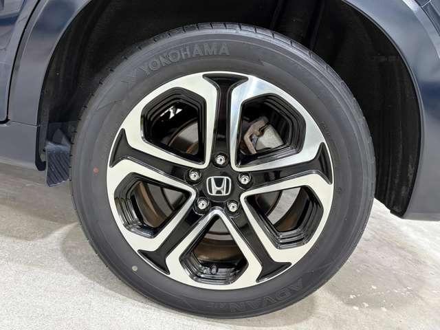 ヴェゼル ハイブリッドZ・ホンダセンシング 1年間走行距離無制限保証付き ナビ フルセグ Bカメラ ETC LED AW フロントフォグランプ ルーフレール スマートキー シートヒーター DVD CD ミュージックサーバー ドライブレコーダー(11枚目)