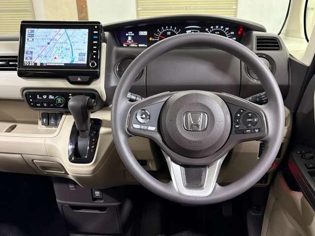 Ｎ－ＢＯＸ Ｇ・Ｌホンダセンシング　１年間走行距離無制限保証付き　ナビ　フルセグ　Ｂカメラ　ＥＴＣ　ＬＥＤ　両側（片側のみ電動）スライドドア　スマートキー　ベンチシート　ＤＶＤ　ＣＤ　ミュージックサーバー　ミュージックプレイヤー接続可（12枚目）