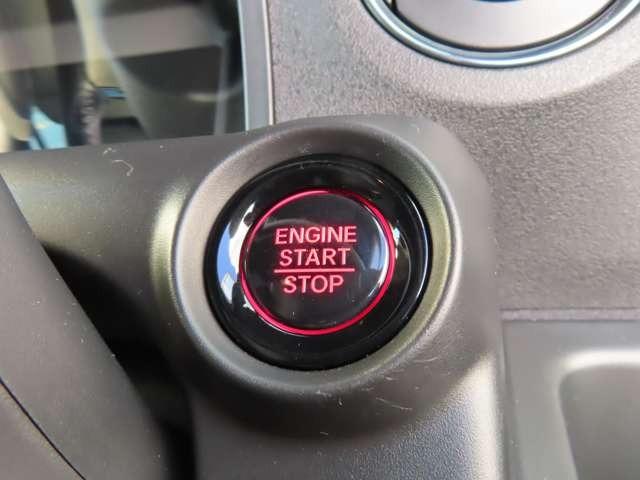 Ｎ－ＢＯＸカスタム コーディネートスタイル　モノトーン　Ｒカメラ　ＥＴＣ　ＡＷ　ディスプレイオーディオ　両側電動スライドドア　ＬＥＤヘッドライト　シートヒーター　レーンキープアシスト（19枚目）