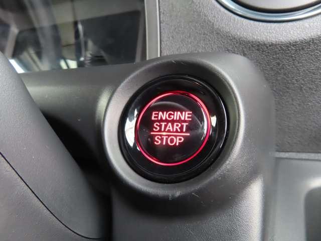 Ｎ－ＢＯＸカスタム ターボコーディネートスタイル　モノトーン　ナビ　フルセグ　Ｒカメラ　ＥＴＣ　ＡＷ　ＬＥＤ　両側（電動）スライドドア　スマートキー　ベンチシート　シートヒーター　フルフラットシート　ミュージックプレイヤー接続可　衝突被害軽減ブレーキ（18枚目）