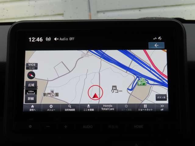 Ｎ－ＢＯＸカスタム コーディネートスタイル　モノトーン　ナビ　フルセグ　Ｒカメラ　ＥＴＣ　ＡＷ　ＬＥＤ　両側電動スライドドア　シートヒーター　ミュージックプレイヤー接続可（4枚目）