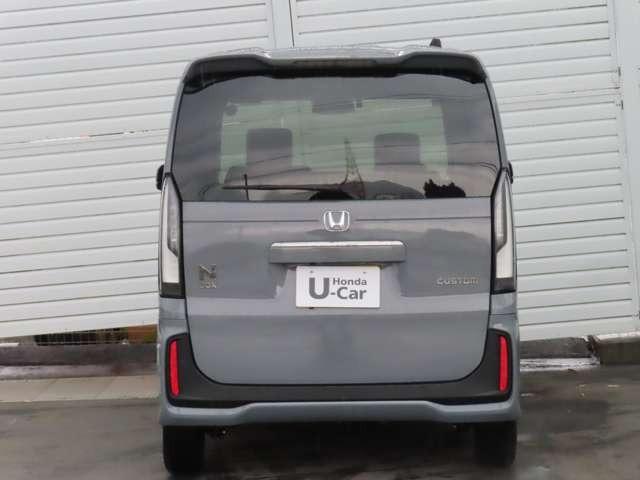 Ｎ－ＢＯＸカスタム コーディネートスタイル　モノトーン　ナビ　フルセグ　Ｒカメラ　ＥＴＣ　ＡＷ　ＬＥＤ　両側電動スライドドア　シートヒーター　ミュージックプレイヤー接続可（6枚目）