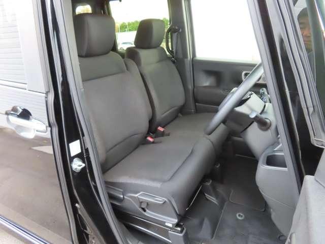 Ｎ－ＢＯＸカスタム 　ナビ　フルセグ　Ｒカメラ　ＥＴＣ　ＬＥＤ　ＡＷ　両側ＰＳＤ　ミュージックプレイヤー接続可　スマートキー　ベンチシート　シートヒーター（12枚目）