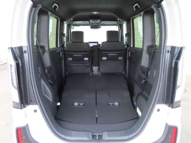 Ｎ－ＢＯＸカスタム ターボ　ナビ　フルセグ　Ｒカメラ　ＥＴＣ　ＡＷ　ＬＥＤ　衝突被害軽減ブレーキ　アダプティブクルーズコントロール　レーンキープアシスト　頸部衝撃緩和ヘッドレスト　ミュージックプレイヤー接続可（10枚目）