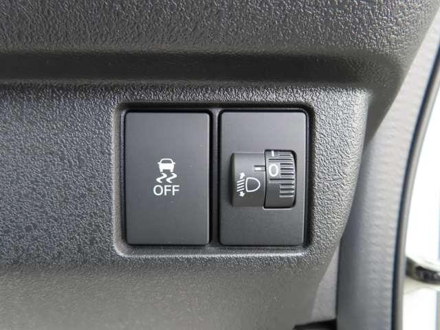 Ｎ－ＢＯＸカスタム ターボ　ナビ　フルセグ　Ｒカメラ　ＥＴＣ　ＡＷ　ＬＥＤ　衝突被害軽減ブレーキ　アダプティブクルーズコントロール　レーンキープアシスト　頸部衝撃緩和ヘッドレスト　ミュージックプレイヤー接続可（16枚目）